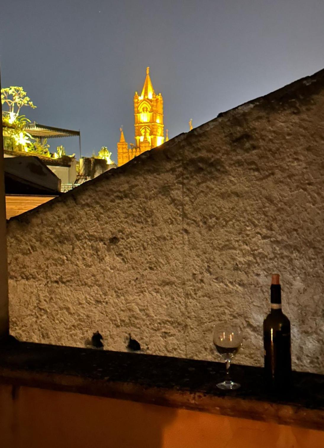 Suite Alla Cattedrale Palermo Exterior photo